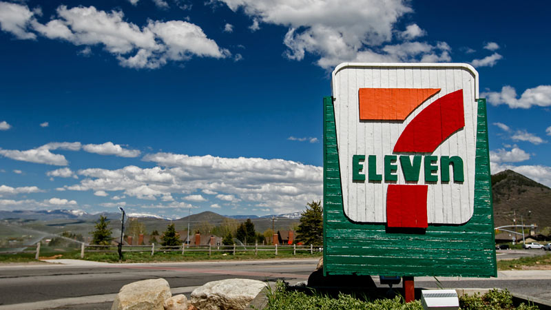 7-Eleven sign.
